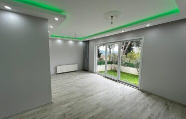 Fully Renovated 2+1 Flat with Sea View in Sariyer