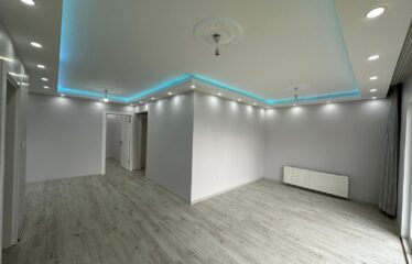 Fully Renovated 2+1 Flat with Sea View in Sariyer