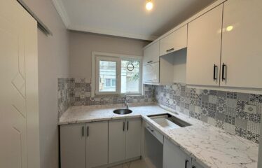 Fully Renovated 2+1 Flat with Sea View in Sariyer