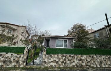 Fully Renovated 2+1 Flat with Sea View in Sariyer