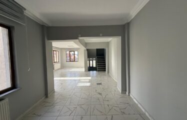 EMİRGAN 5-STOREY BUILDING FOR SALE