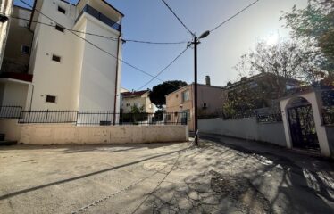 EMİRGAN 5-STOREY BUILDING FOR SALE