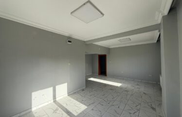 EMİRGAN 5-STOREY BUILDING FOR SALE