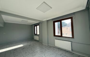 EMİRGAN 5-STOREY BUILDING FOR SALE