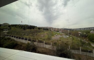 PREMIER KAMPUS / OFIS