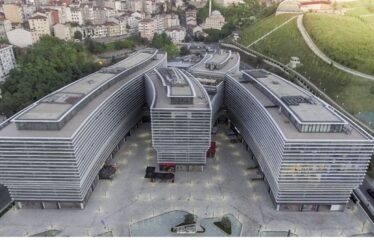 PREMIER KAMPUS / OFIS