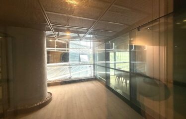 PREMIER KAMPUS OFFICE- READY TO MOVE IN