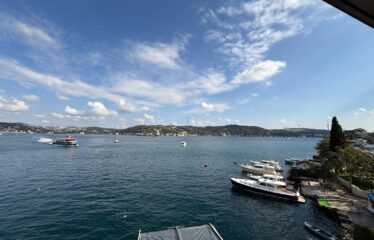 WATERFRONT RESIDENCE IN BEBEK